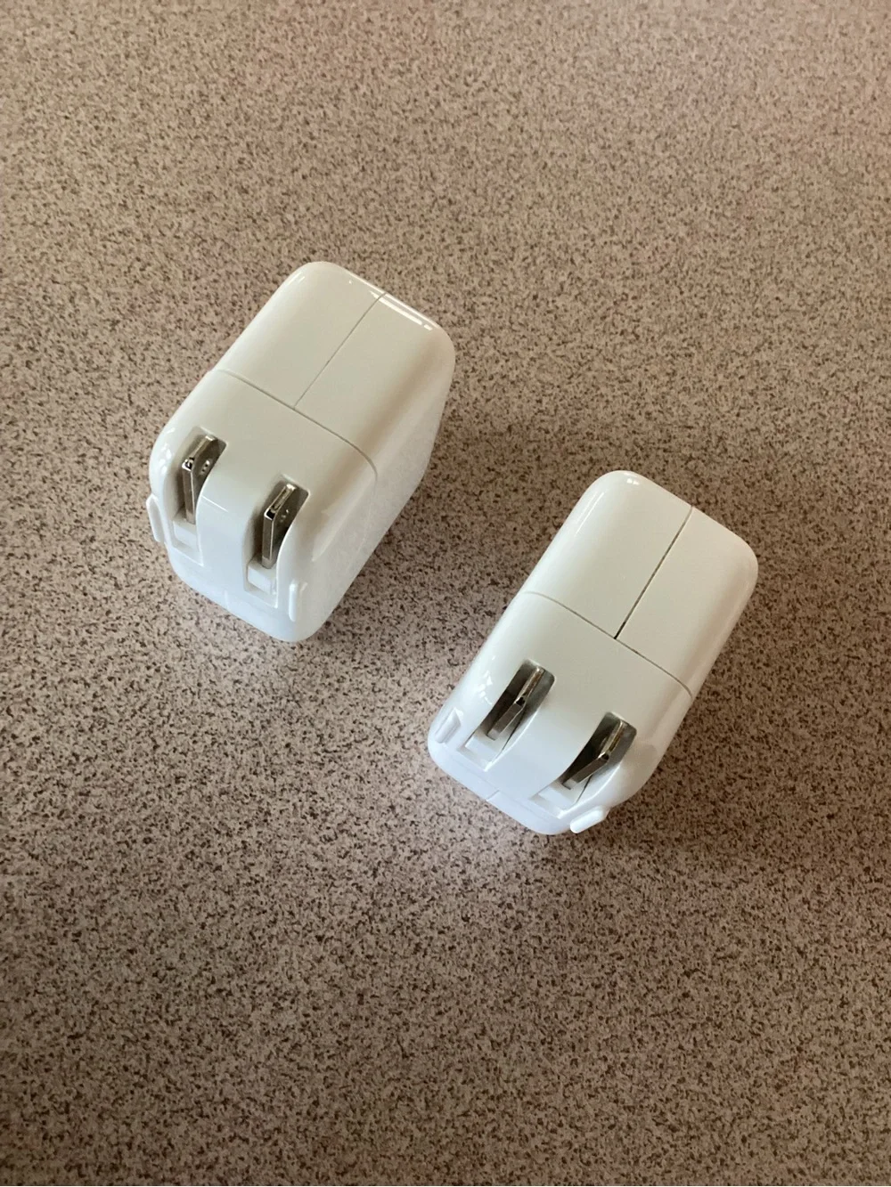Set of TWO Apple 10W USB Power Adapters / Charging Cubes for iPad and iPhone